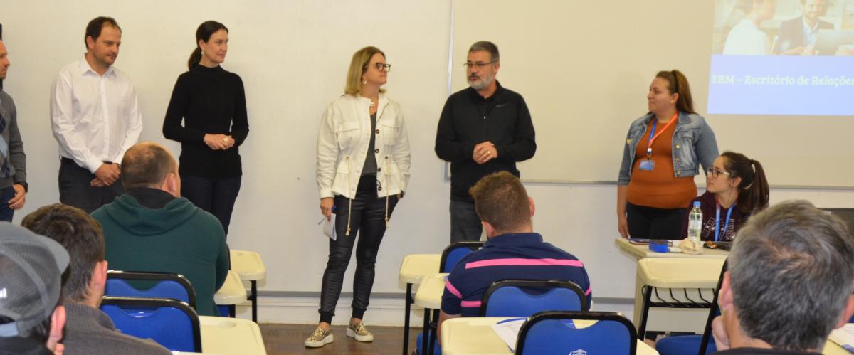 Tomasi Logística participa da abertura do Curso para Motoristas da Univates